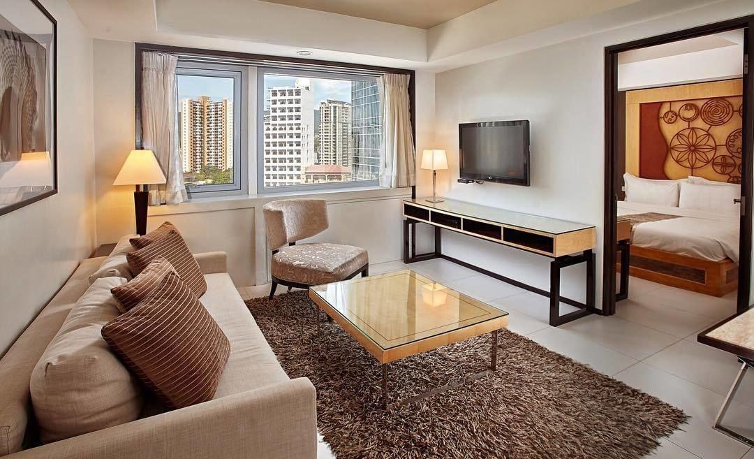 Quest Serviced Residences Cebu Esterno foto