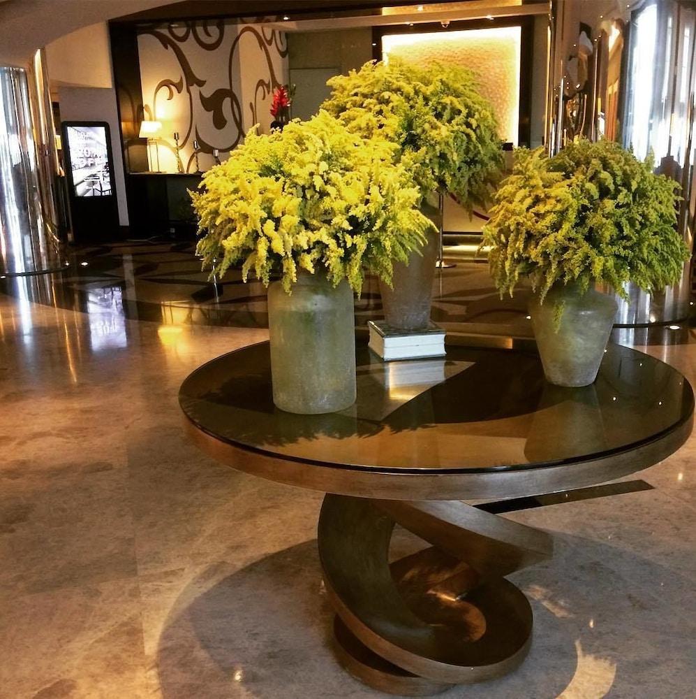 Quest Serviced Residences Cebu Esterno foto