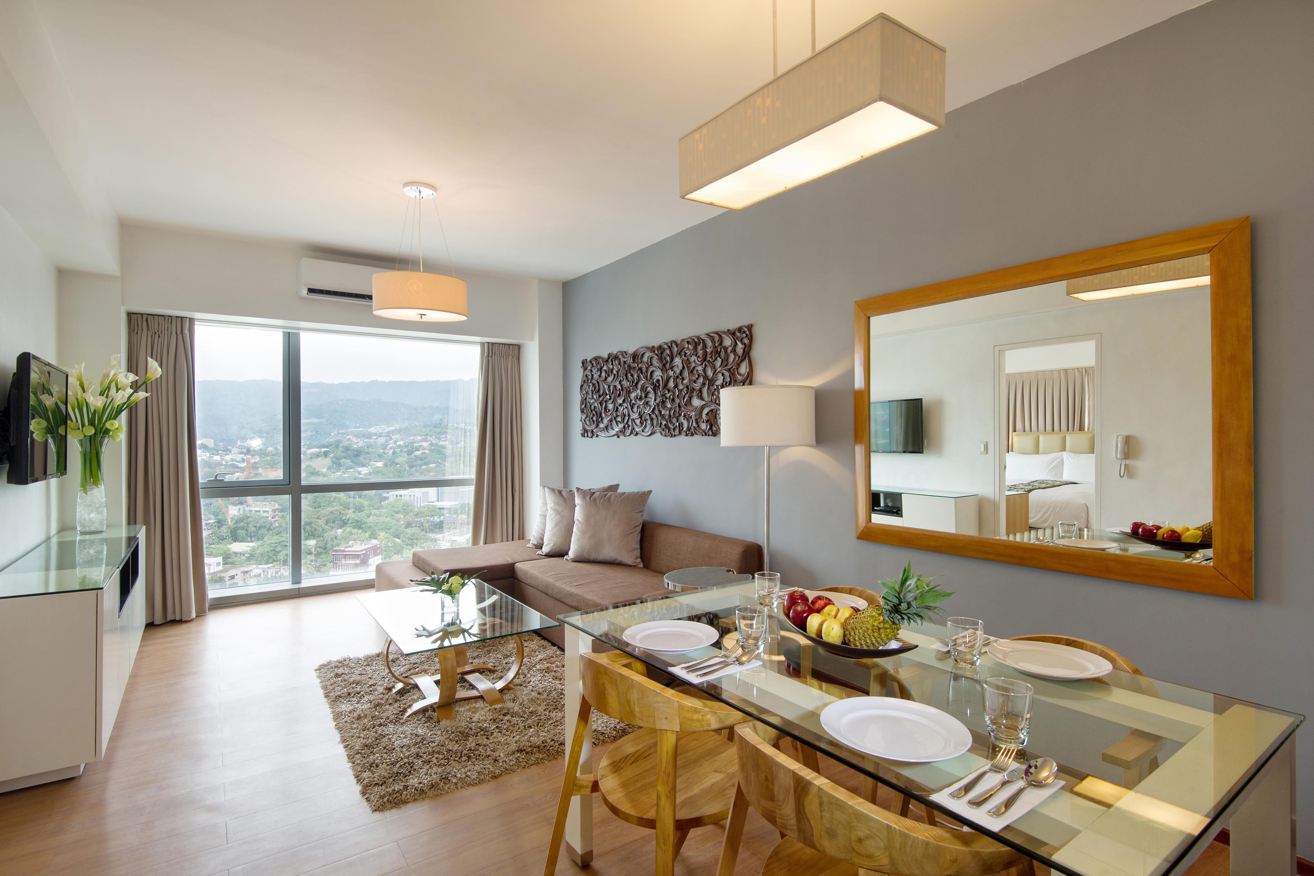 Quest Serviced Residences Cebu Esterno foto
