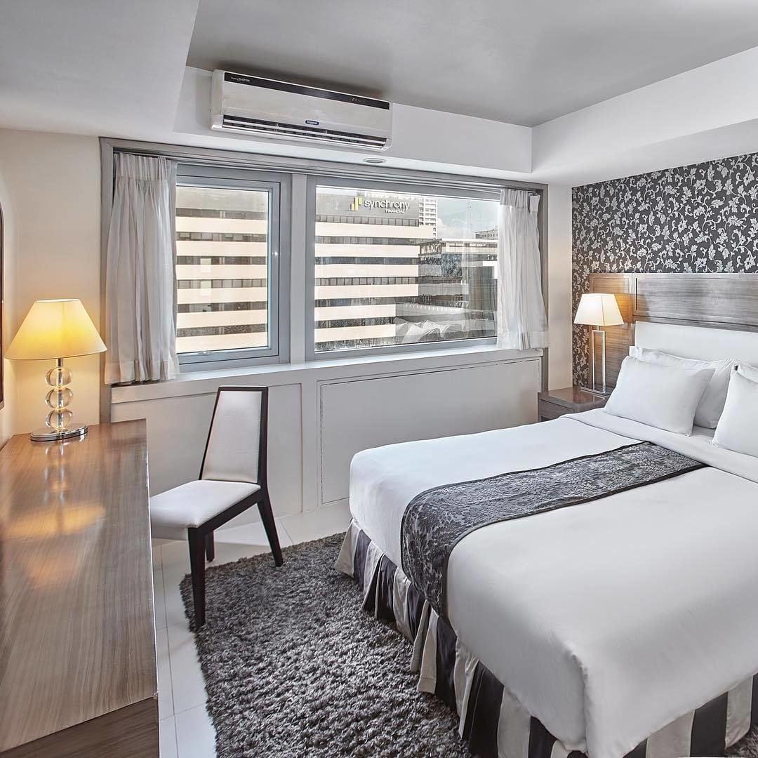 Quest Serviced Residences Cebu Esterno foto