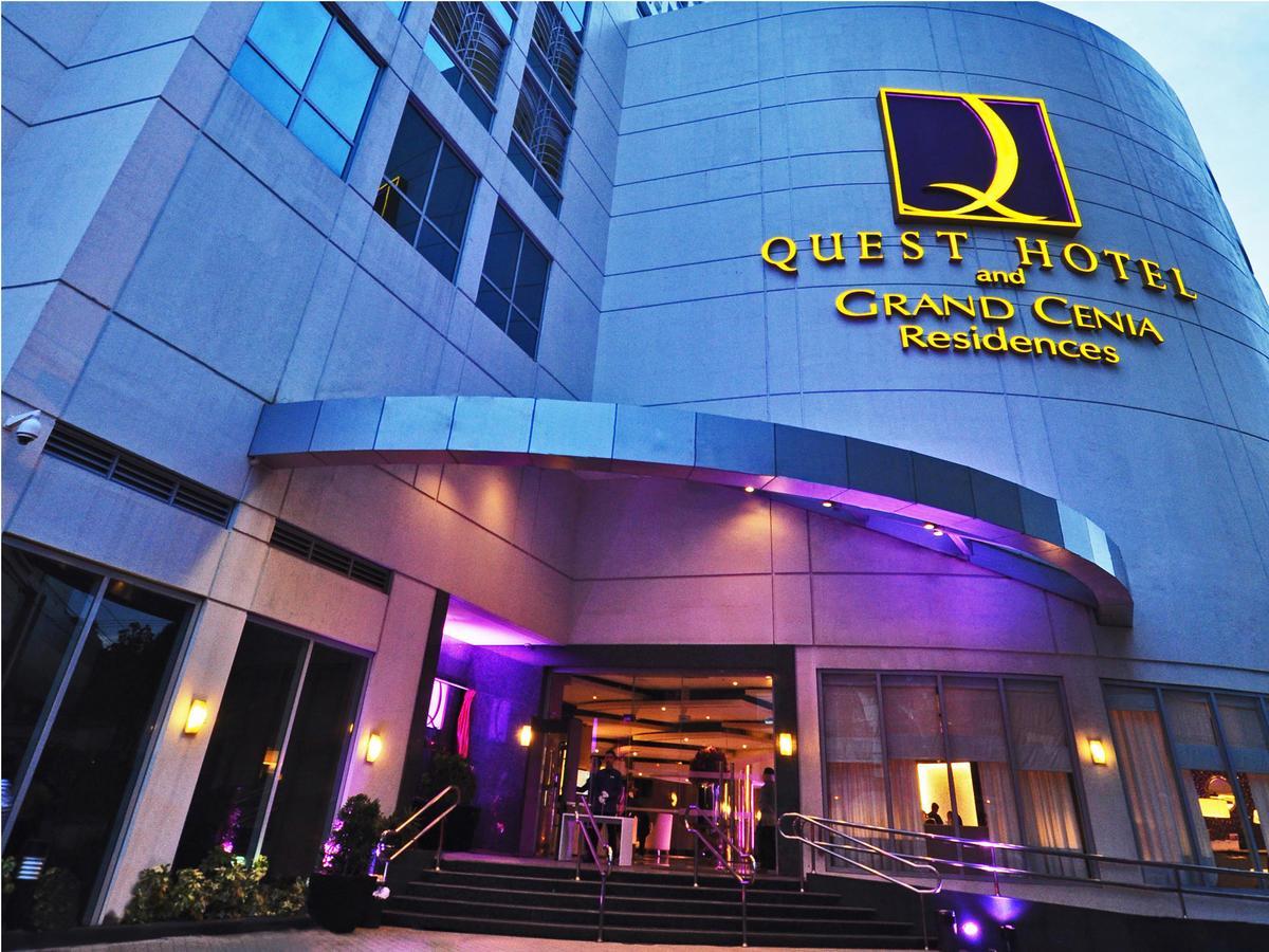 Quest Serviced Residences Cebu Esterno foto
